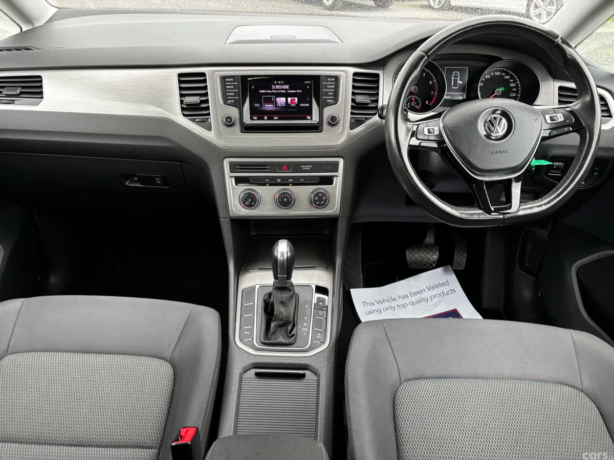Volkswagen Golf Estate, Petrol, 2015, Silver
