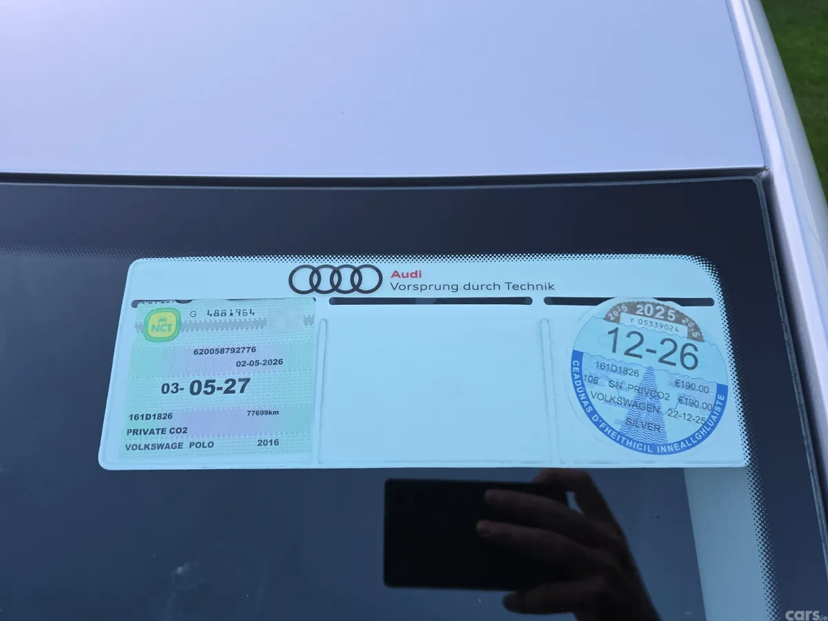 Volkswagen Polo Hatchback, Petrol, 2016, Silver