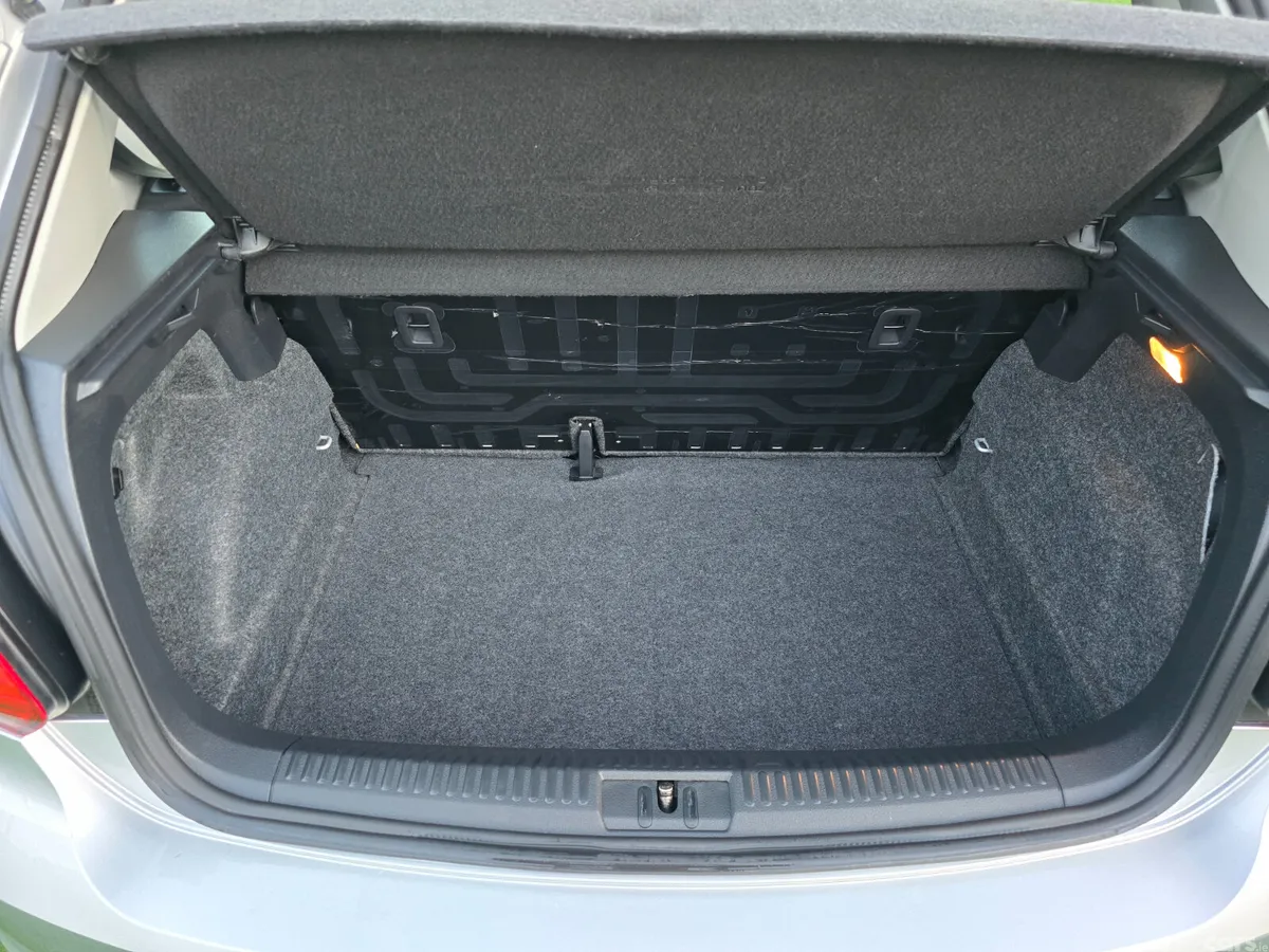 Volkswagen Polo Hatchback, Petrol, 2016, Silver