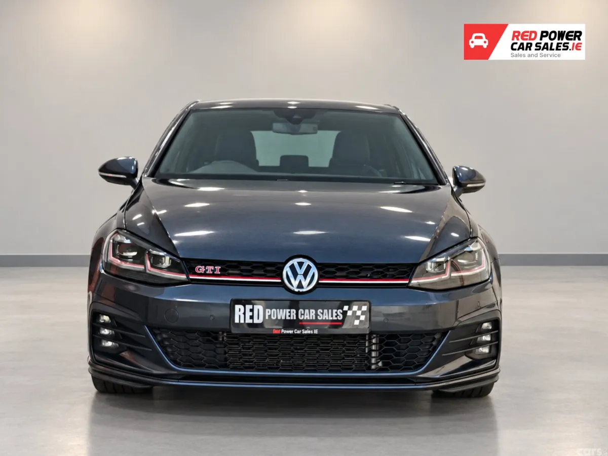 Volkswagen Golf Hatchback, Petrol, 2017, Grey