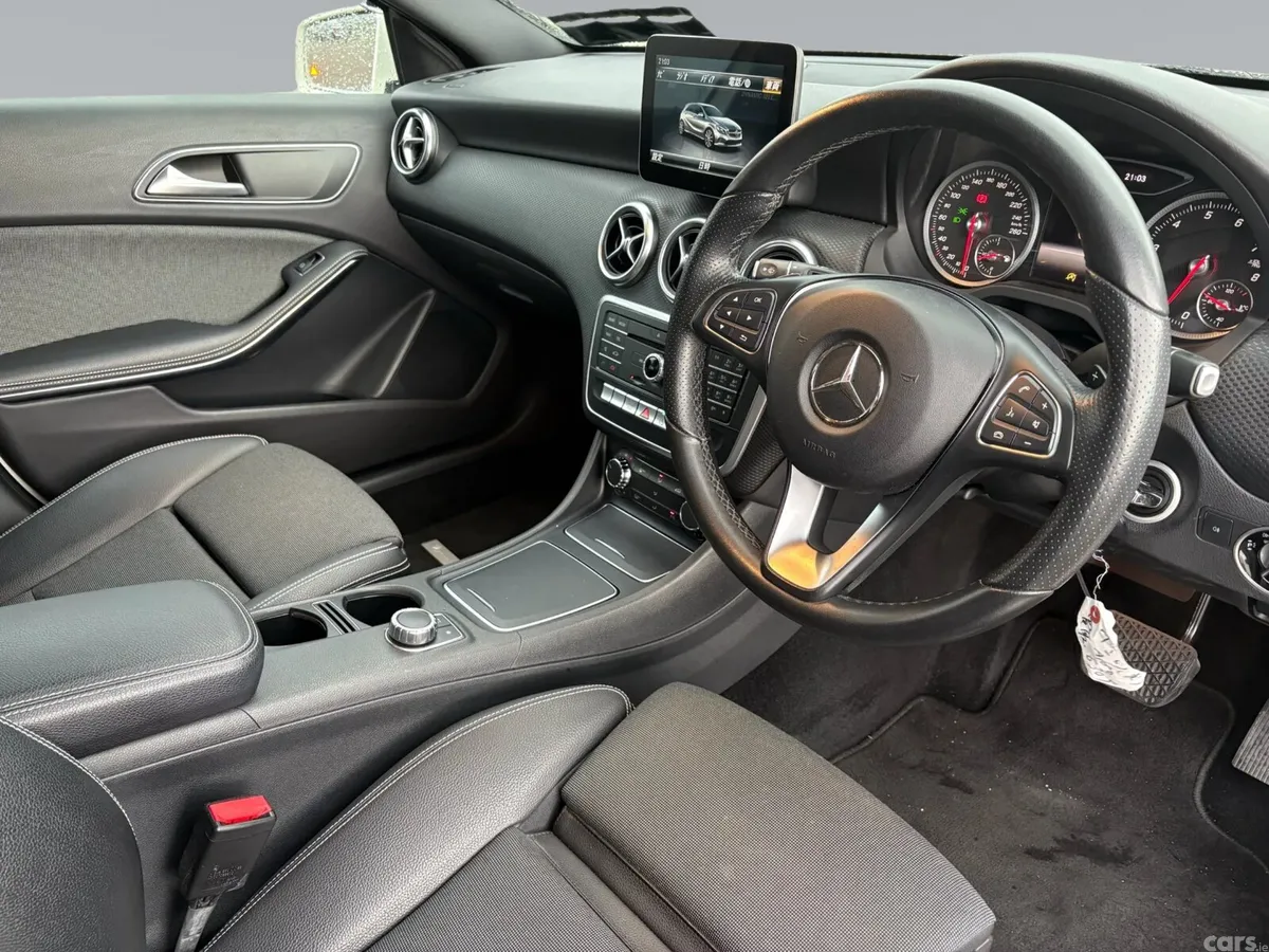 Mercedes-Benz A-Class Hatchback, Petrol, 2016, White