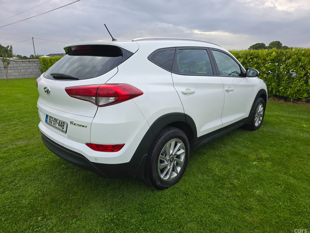 Hyundai Tucson SUV, Diesel, 2016, White