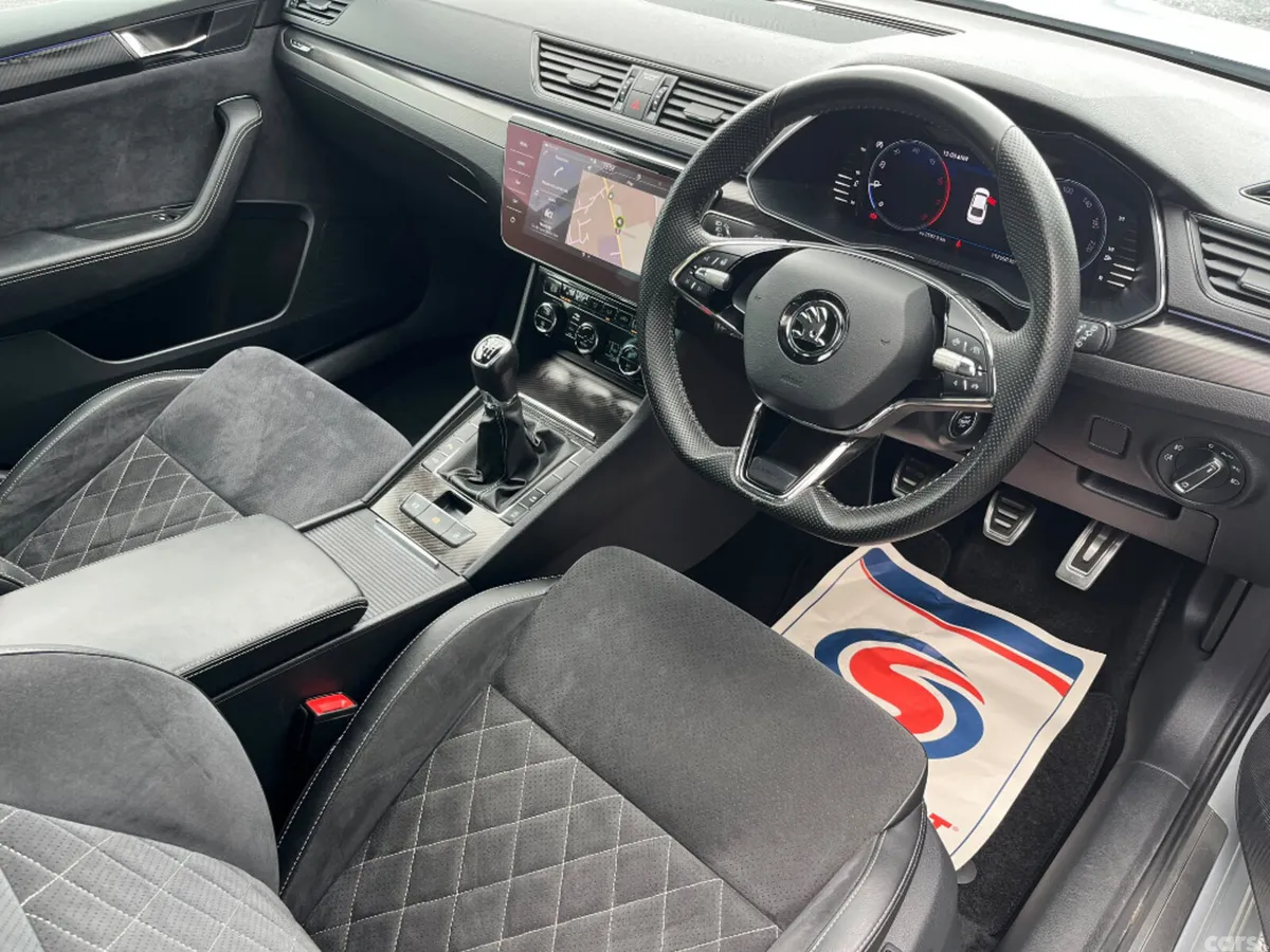 Skoda Superb Saloon, Diesel, 2022, Grey