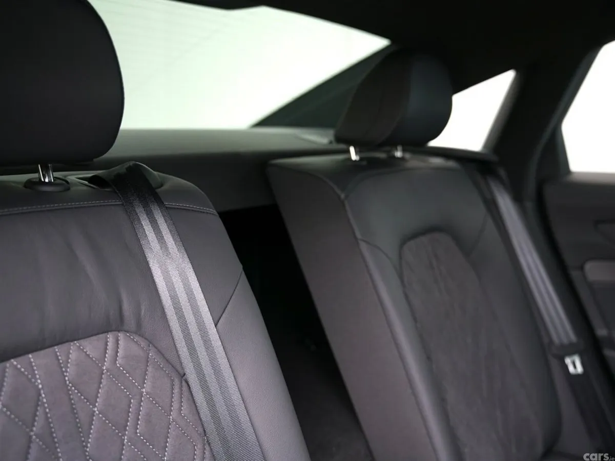 Audi A6 Saloon, Petrol Plug-in Hybrid, 2025, Blue
