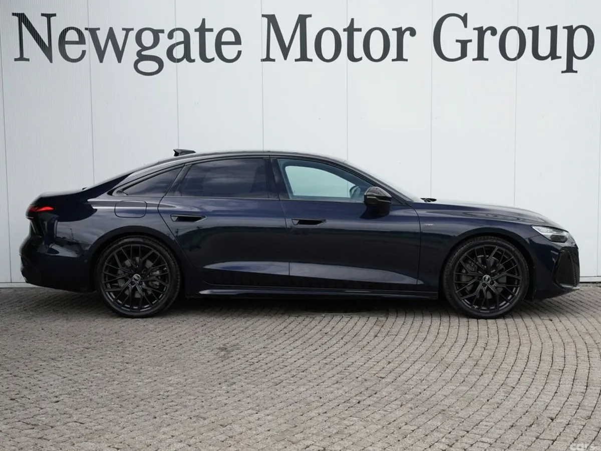 Audi A6 Saloon, Petrol Plug-in Hybrid, 2025, Blue