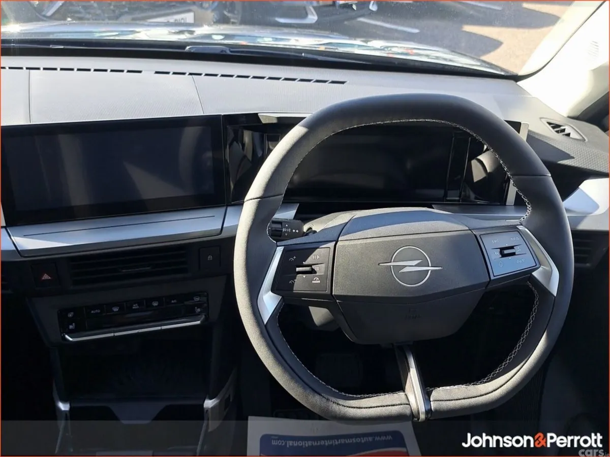 Opel Frontera SUV, Petrol Hybrid, 2026, Black