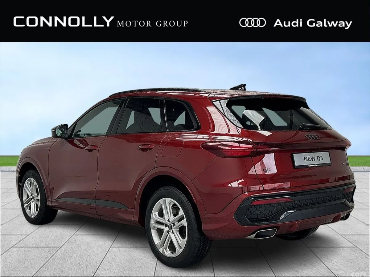 Audi Q5 SUV, Petrol Plug-in Hybrid, 2027, Red