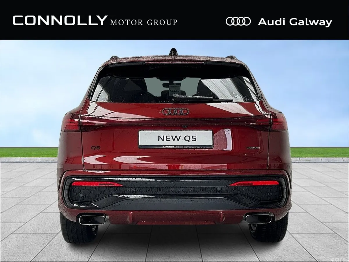 Audi Q5 SUV, Petrol Plug-in Hybrid, 2027, Red