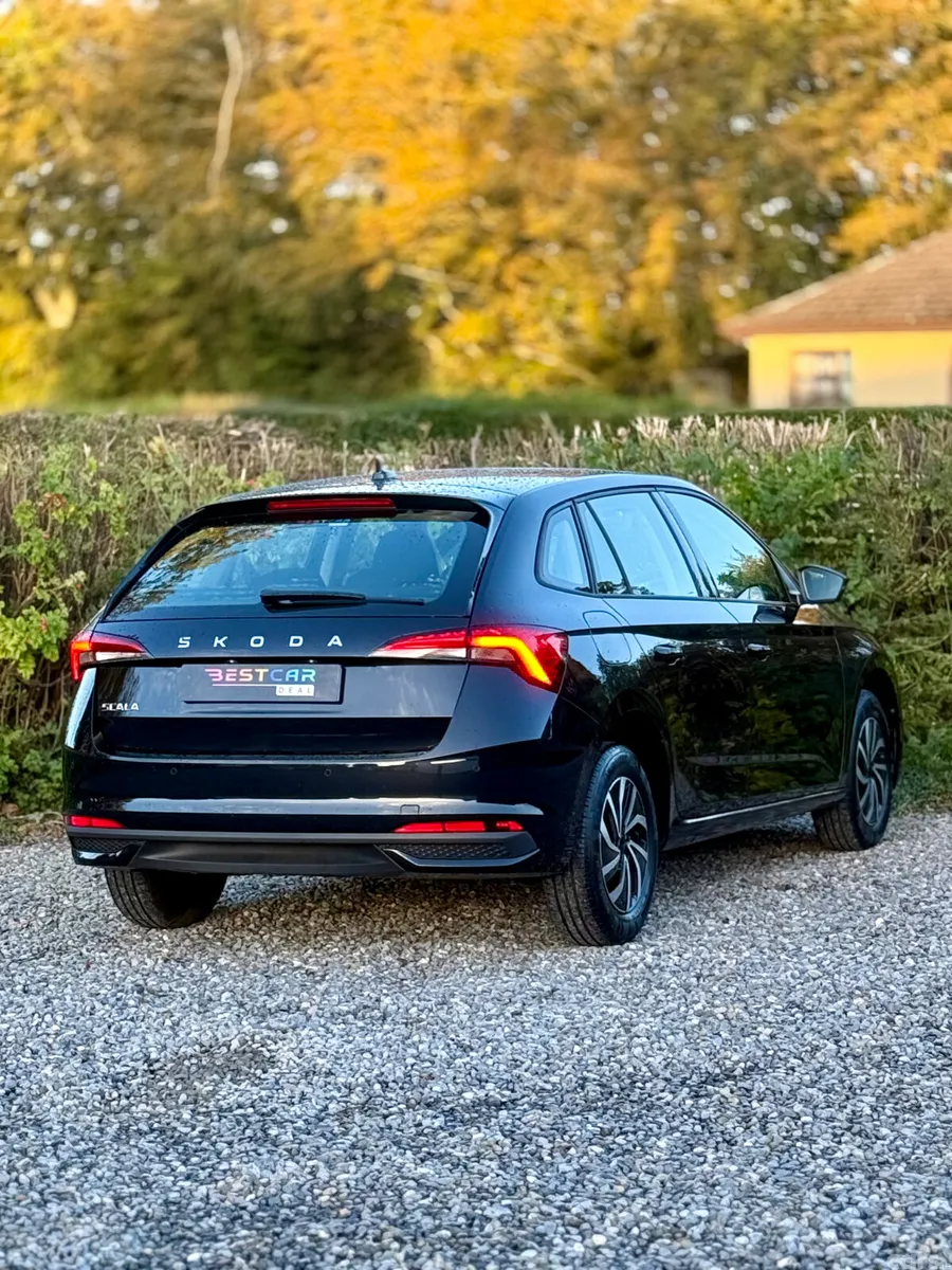 Skoda Scala Hatchback, Petrol, 2026, Black