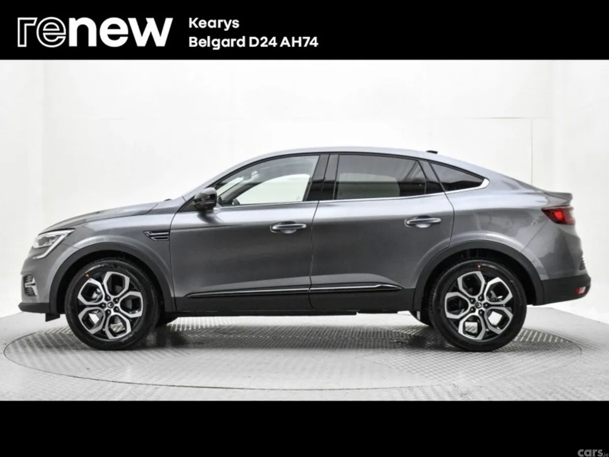 Renault Arkana Hatchback, Petrol, 2022, Grey