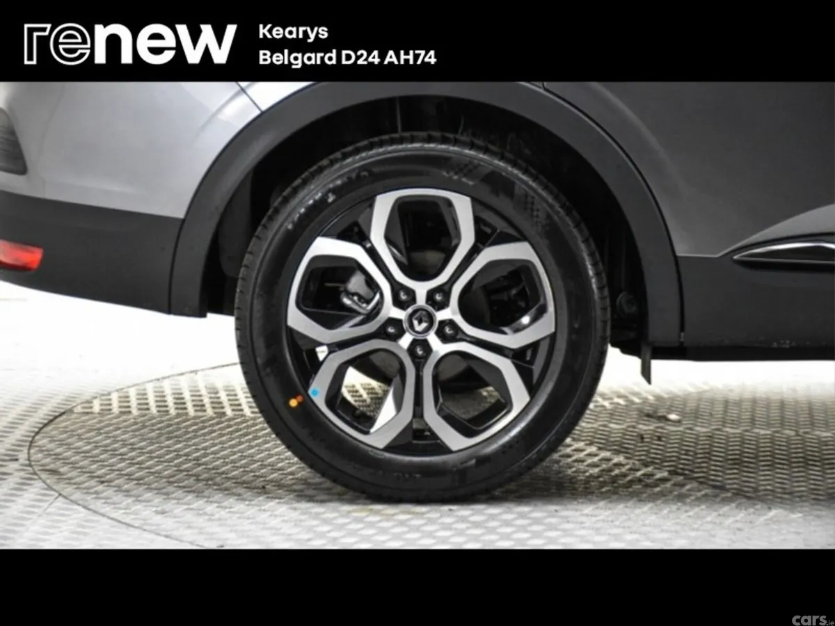 Renault Arkana Hatchback, Petrol, 2022, Grey