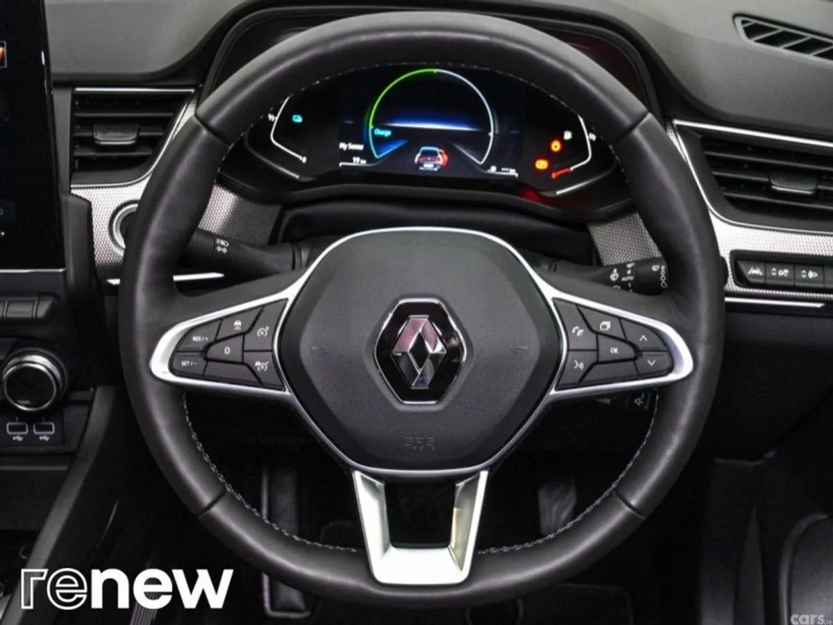 Renault Arkana Hatchback, Petrol, 2022, Grey