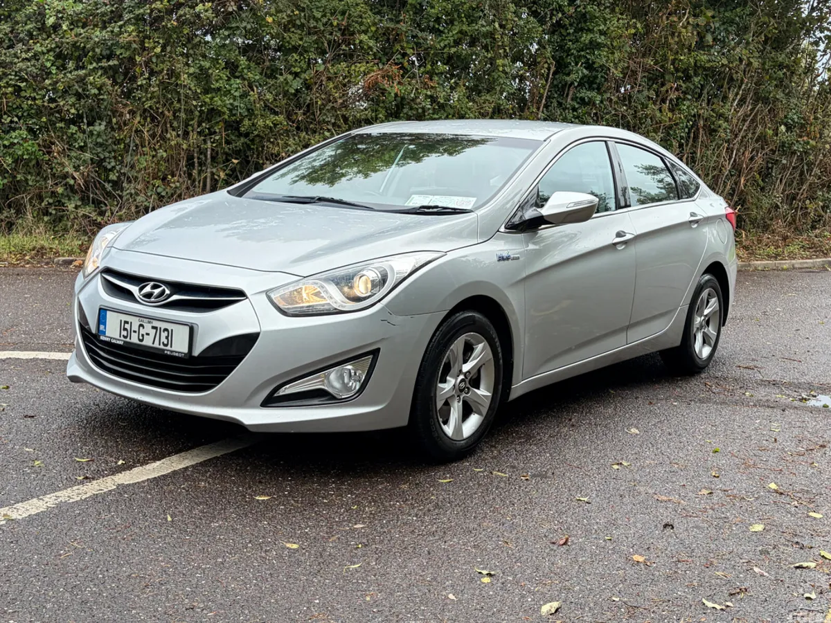 Hyundai i40 Saloon, Diesel, 2015, Silver