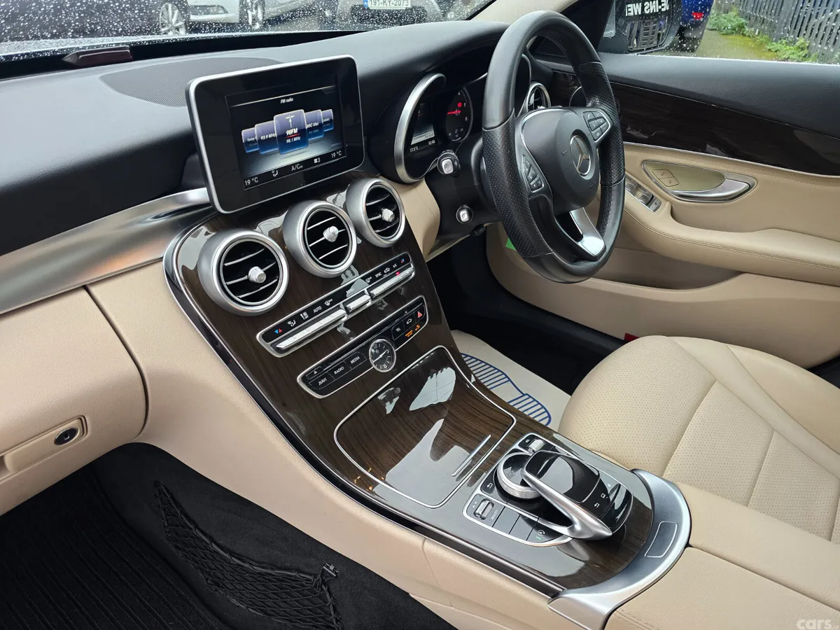 Mercedes-Benz C-Class Saloon, Diesel, 2015, Silver