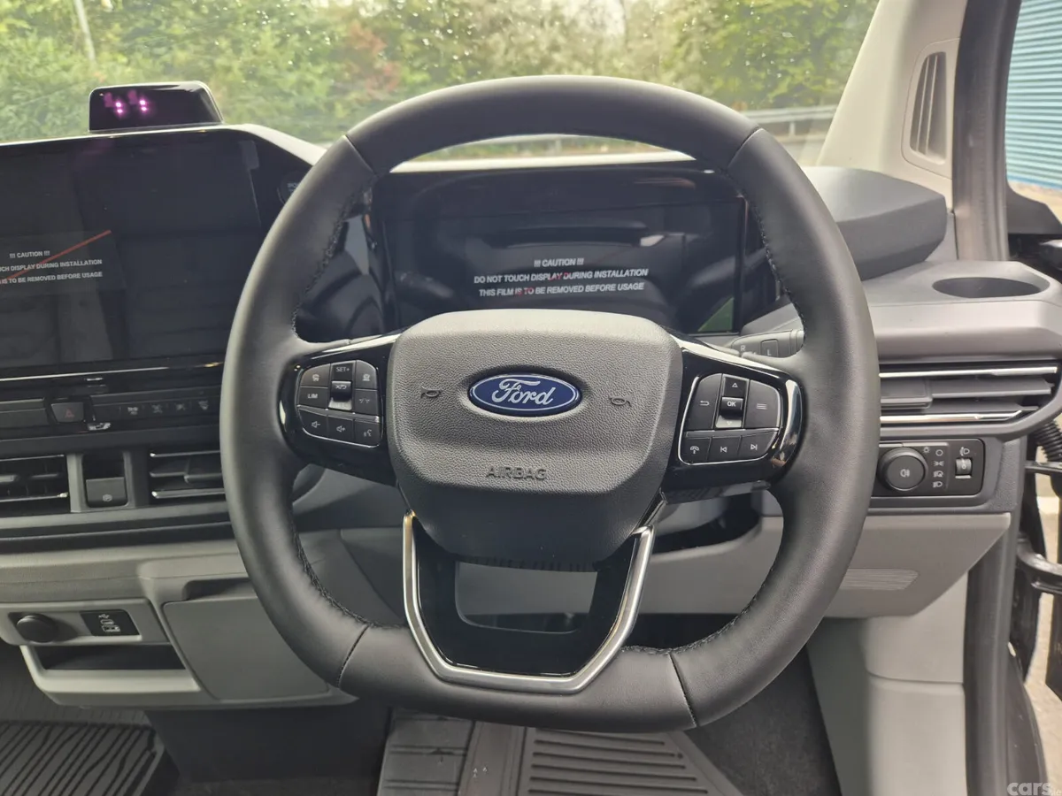 Ford Tourneo Custom Van, Petrol Plug-in Hybrid, 2026, Grey