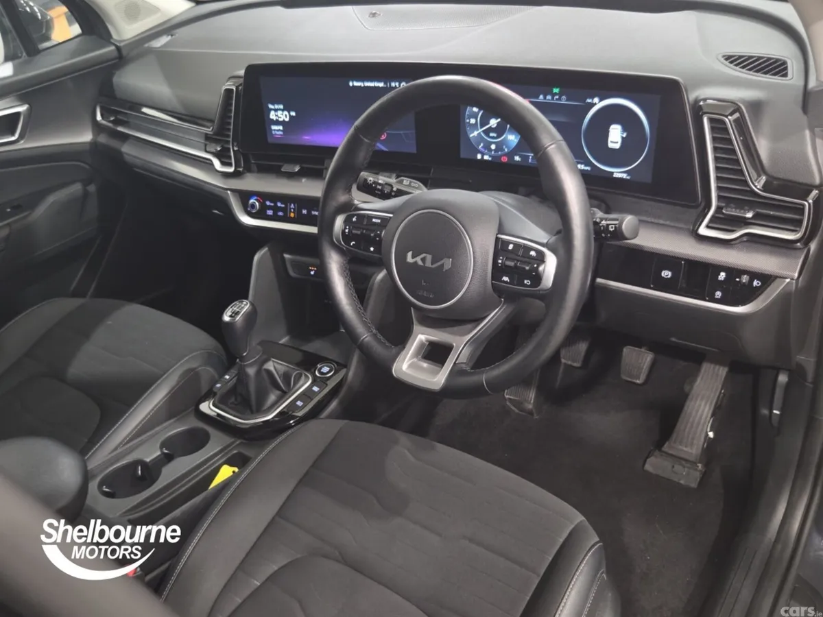 Kia Sportage SUV, Petrol, 2023, Grey