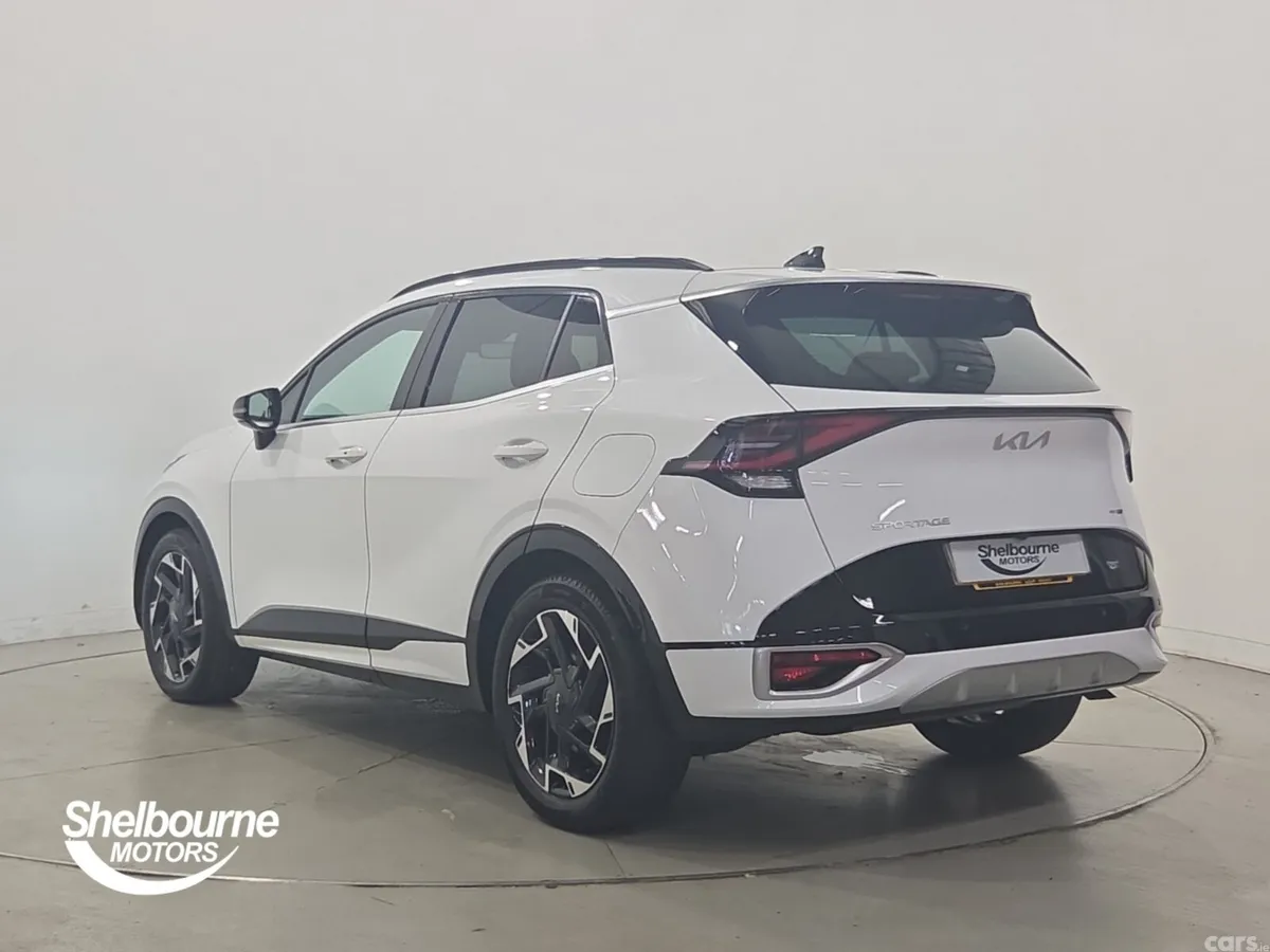 Kia Sportage SUV, Petrol, 2024, White