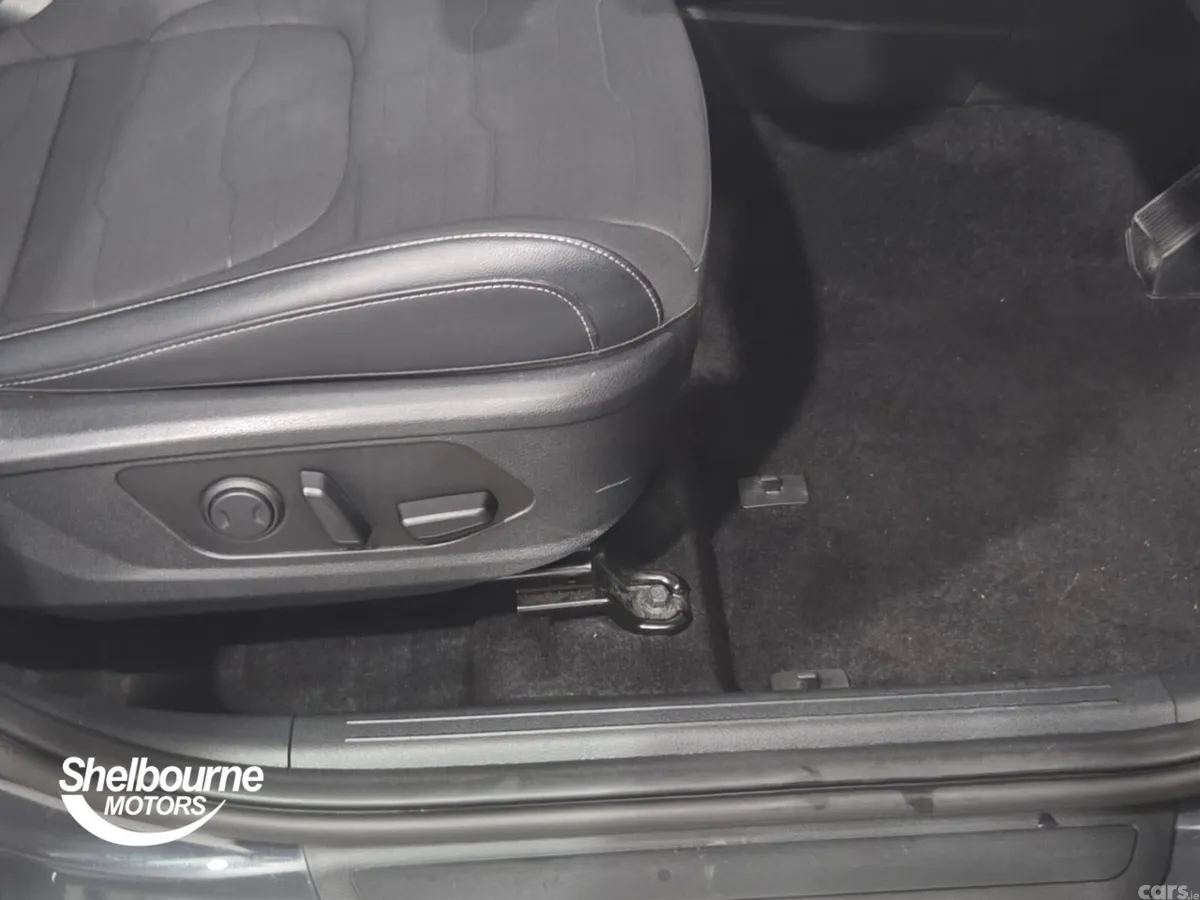 Kia Sportage SUV, Petrol, 2023, Grey