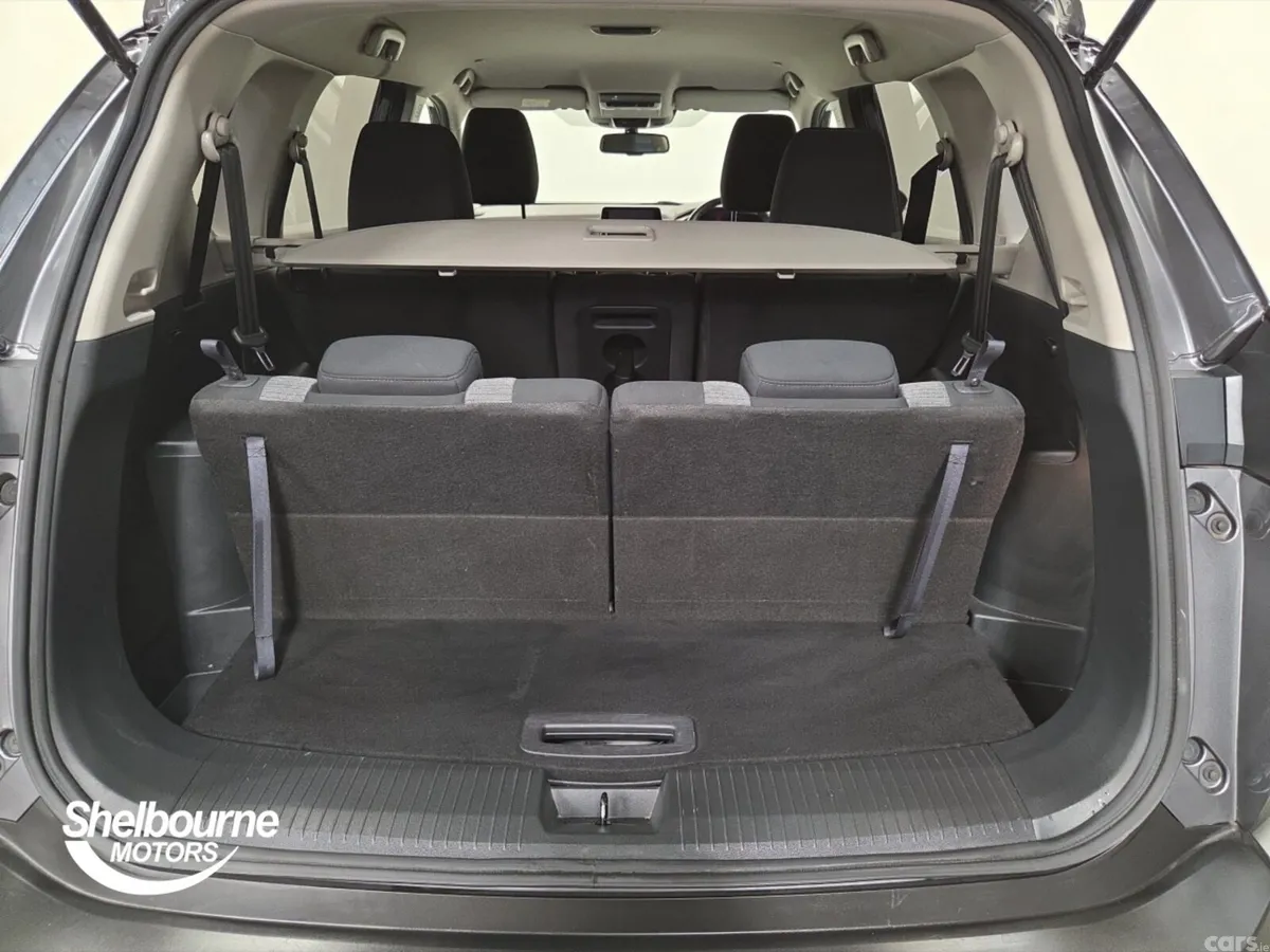 Nissan X-Trail SUV, Petrol Hybrid, 2023, Grey