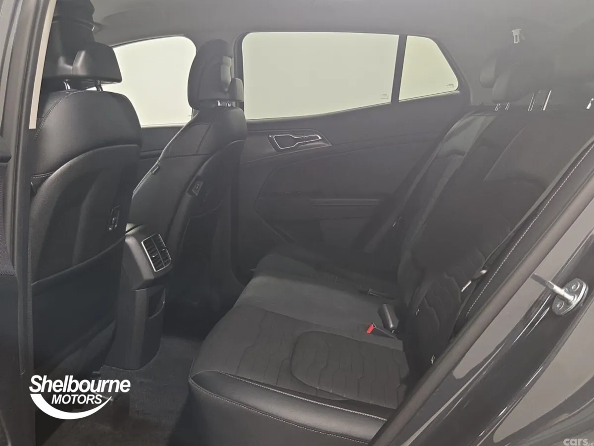 Kia Sportage SUV, Petrol, 2023, Grey