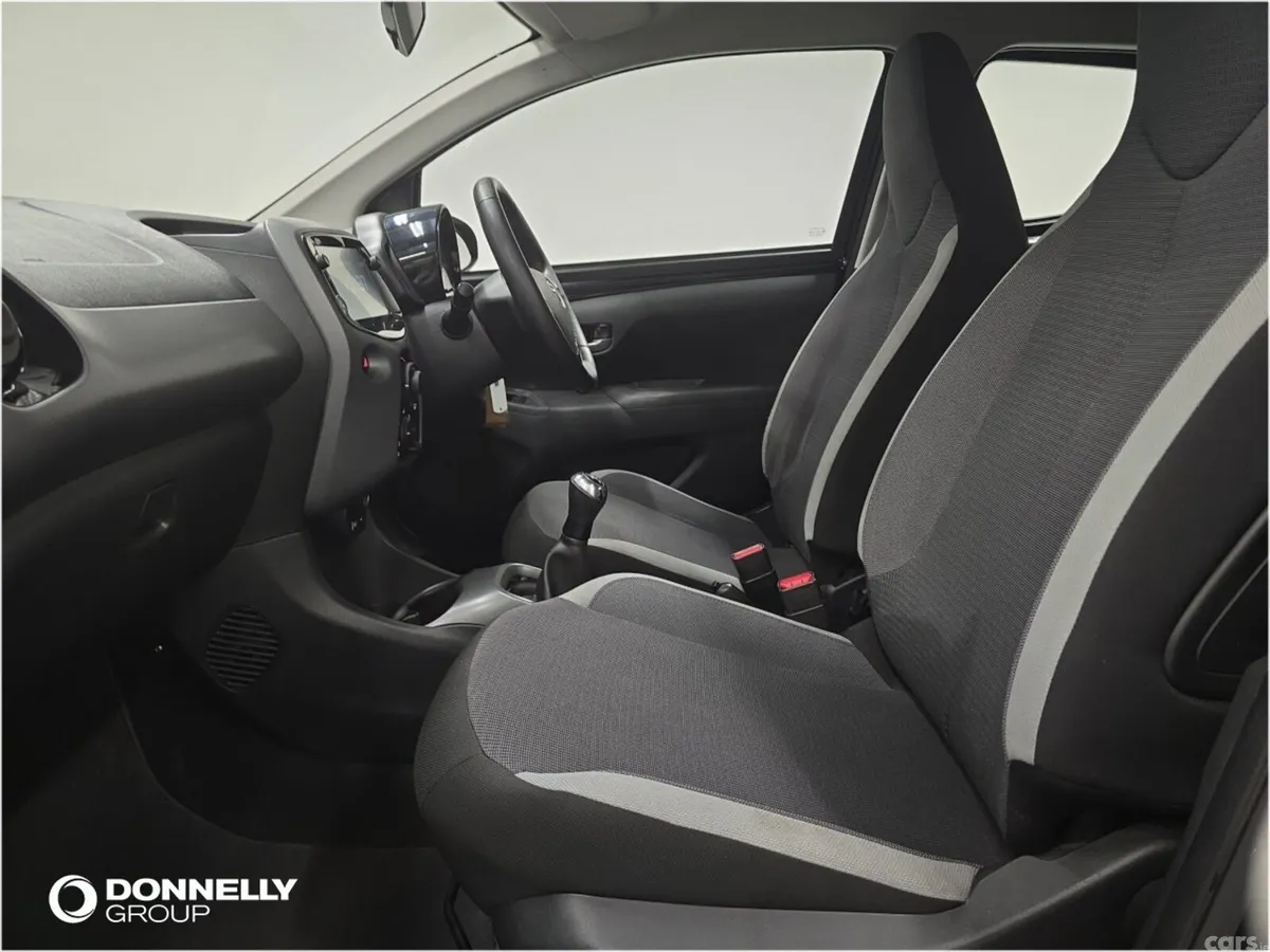 Toyota Aygo Hatchback, Petrol, 2022, Black
