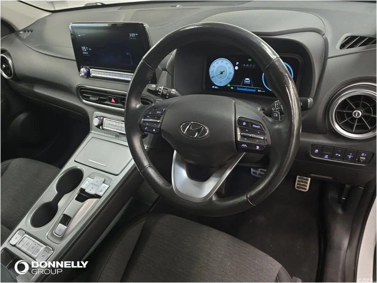 Hyundai KONA Hatchback, Electric, 2021, White