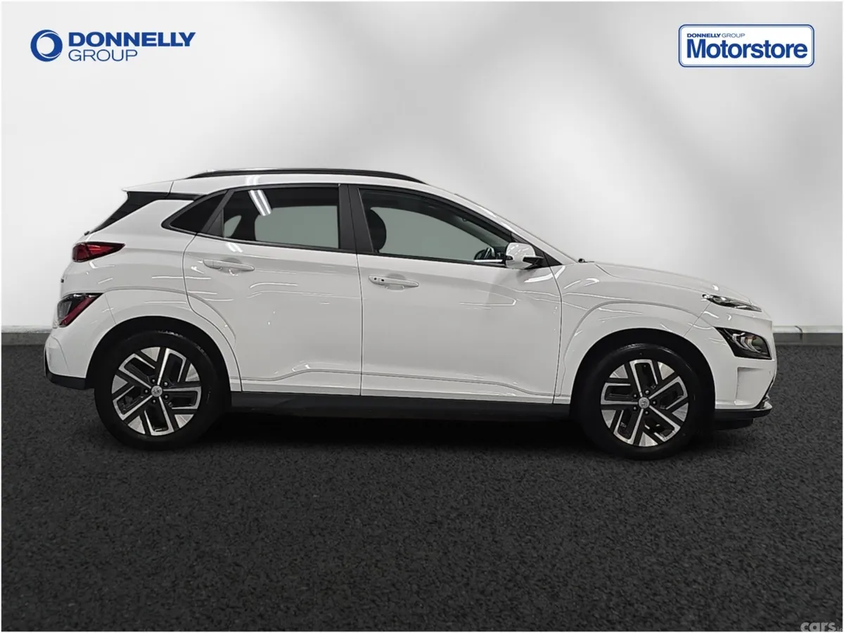 Hyundai KONA Hatchback, Electric, 2021, White