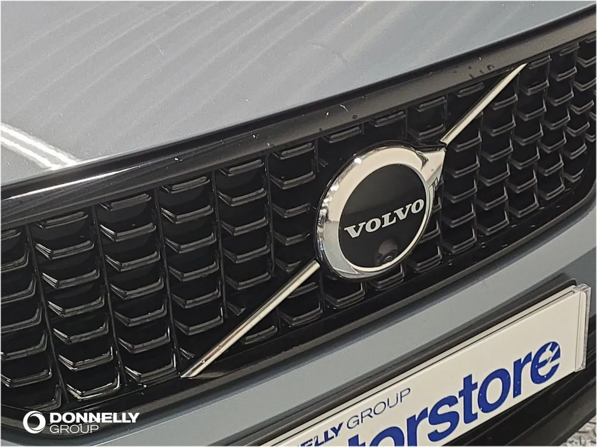 Volvo XC40 SUV, Petrol Hybrid, 2023, Grey
