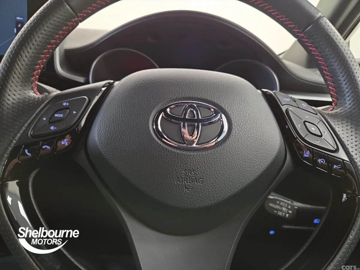 Toyota C-HR Hatchback, Petrol Hybrid, 2023, Purple