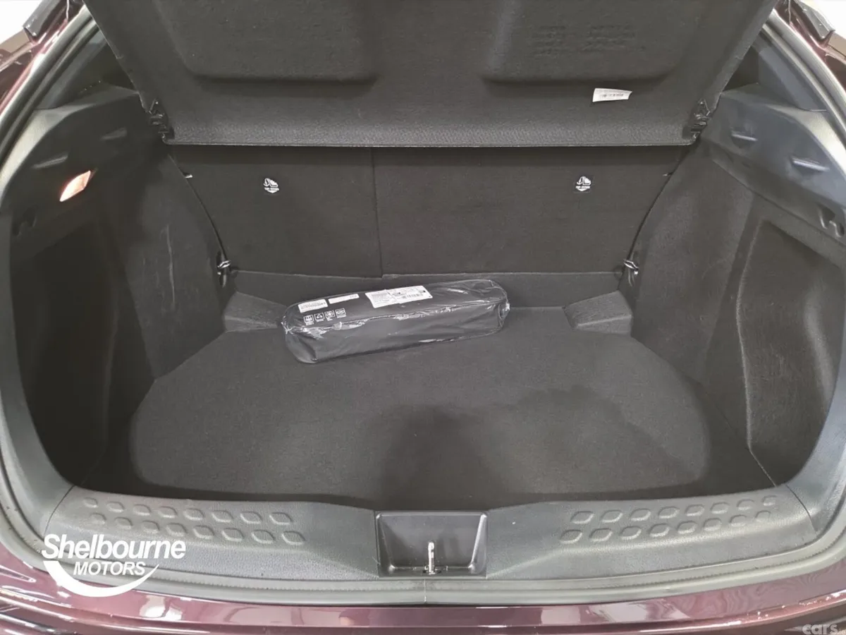 Toyota C-HR Hatchback, Petrol Hybrid, 2023, Purple