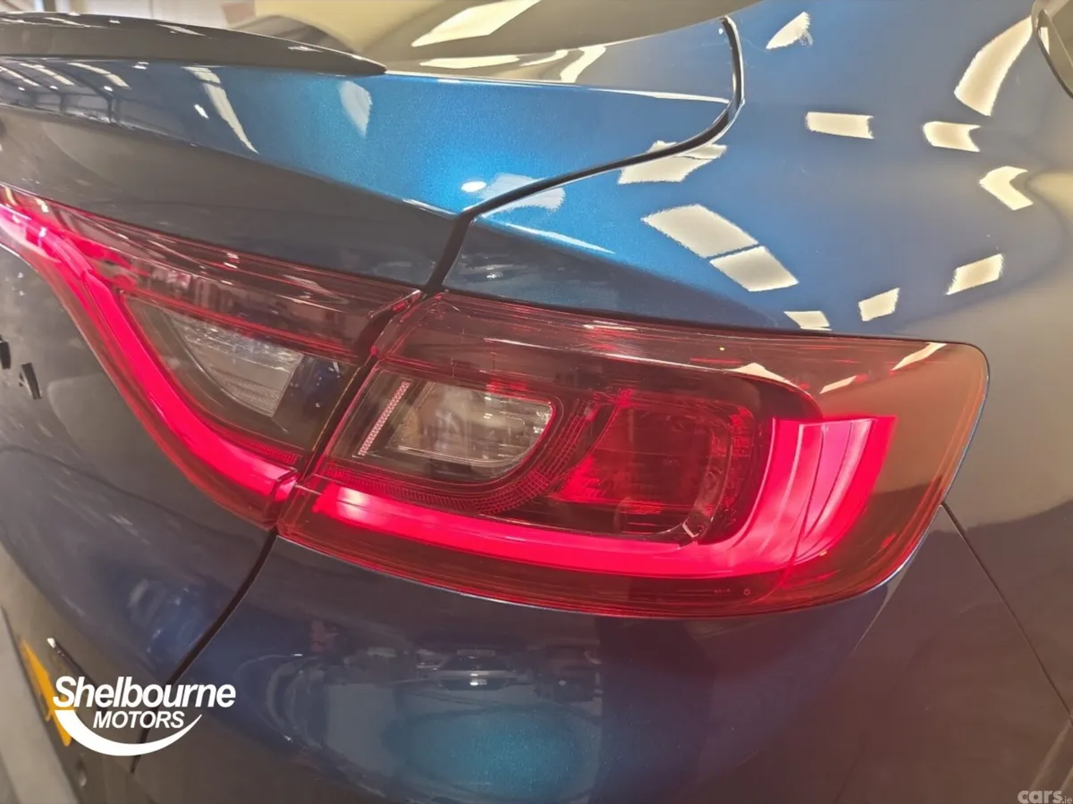 Renault Arkana Estate, Petrol Hybrid, 2023, Blue