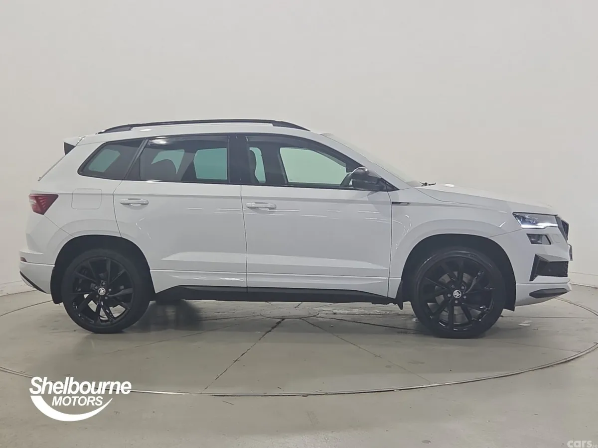 Skoda Karoq Estate, Petrol, 2023, White