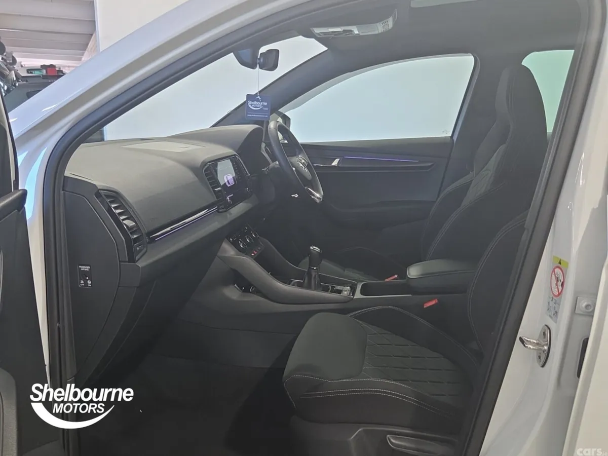 Skoda Karoq Estate, Petrol, 2023, White