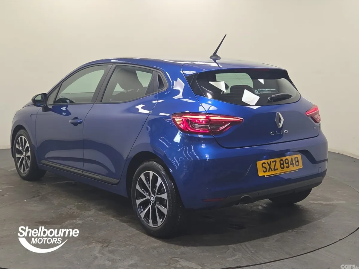 Renault Clio Hatchback, Petrol, 2023, Blue