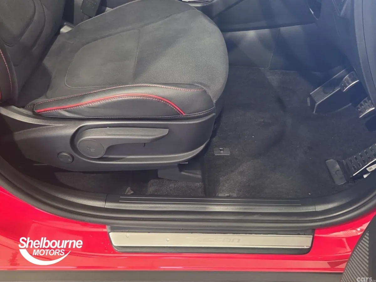 Hyundai Tucson SUV, Petrol, 2023, Red