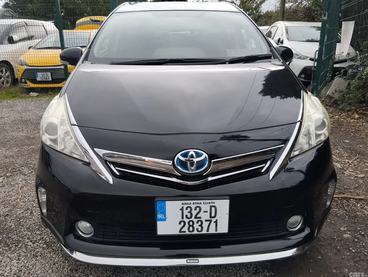 Toyota Prius MPV, Petrol Hybrid, 2013, Black