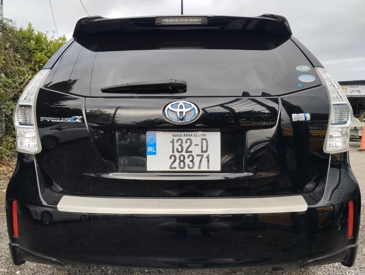 Toyota Prius MPV, Petrol Hybrid, 2013, Black