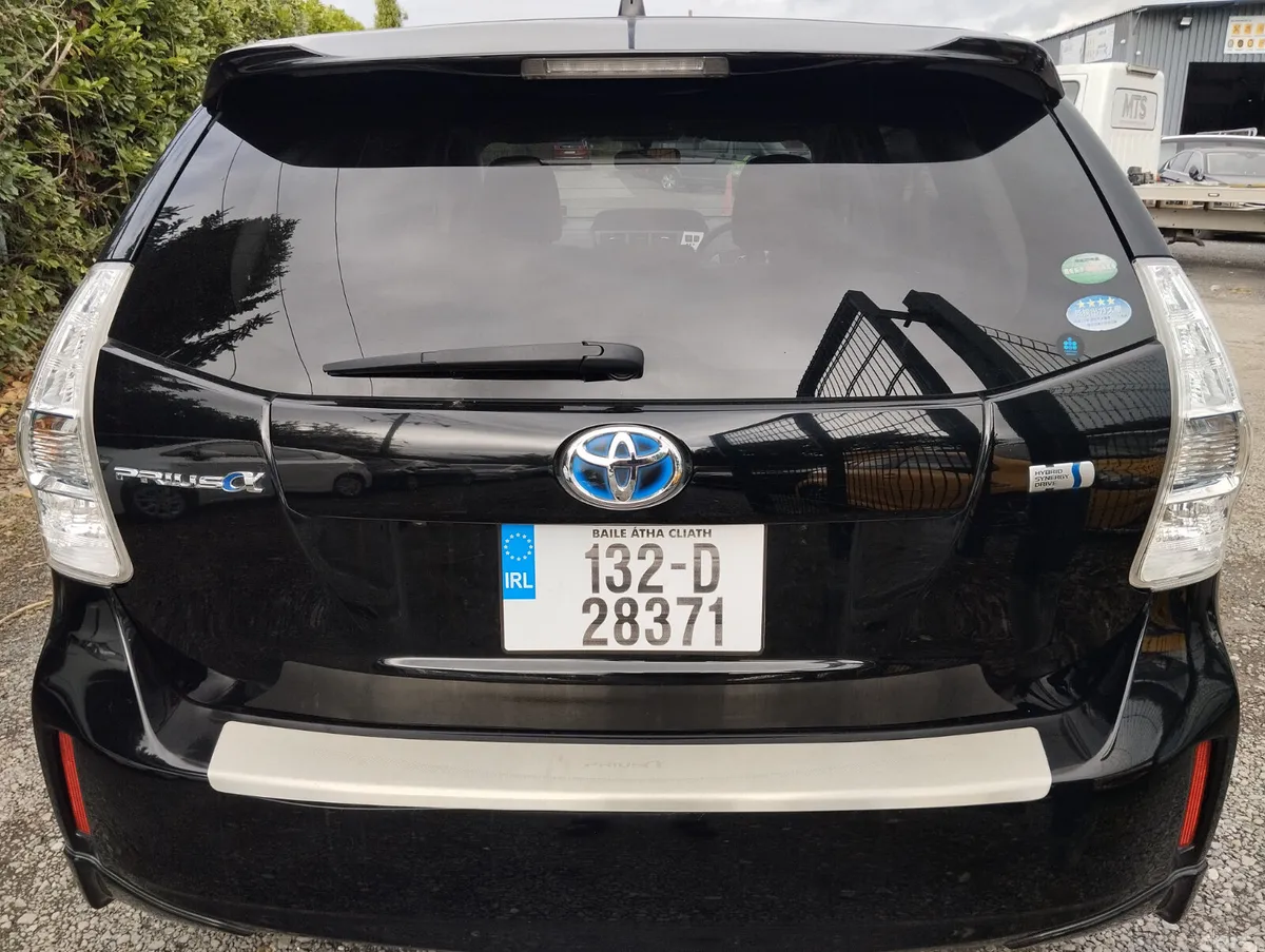 Toyota Prius MPV, Petrol Hybrid, 2013, Black