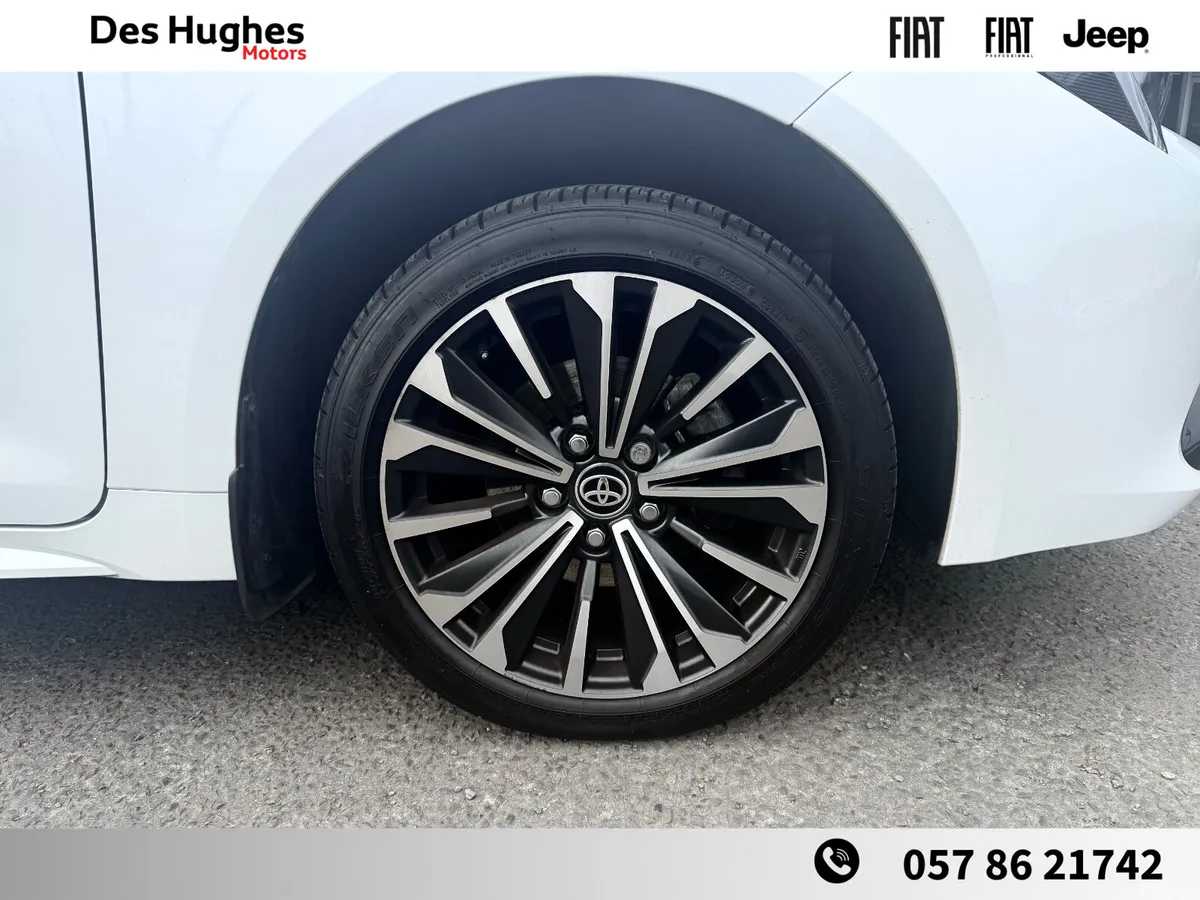 Toyota Corolla Hatchback, Petrol Hybrid, 2024, White