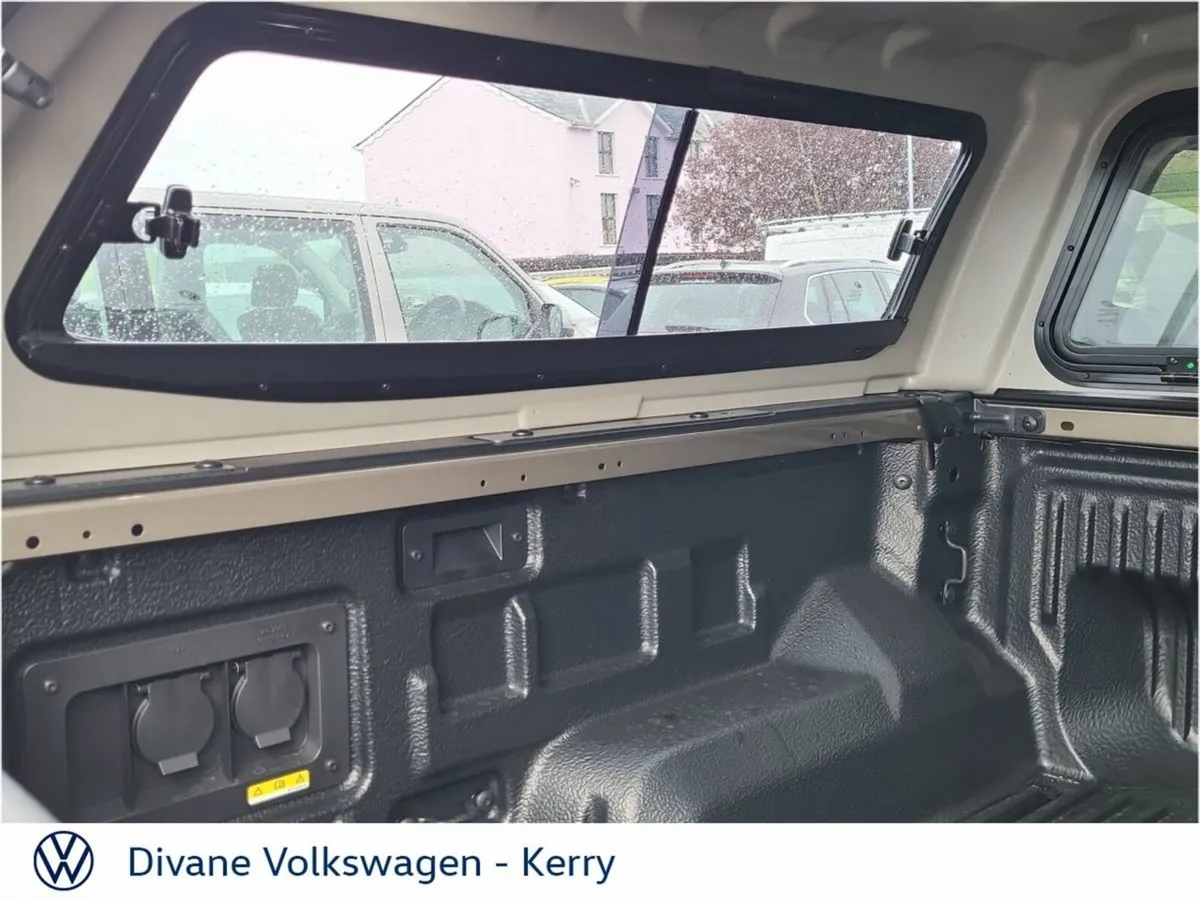 Volkswagen Amarok Pick Up, Diesel, 2027, Beige