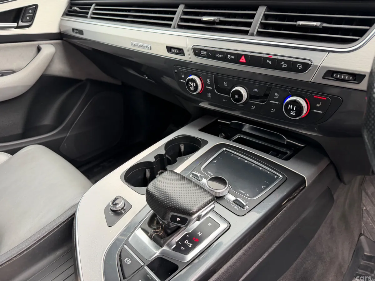 Audi Q7 SUV, Diesel, 2017, Black