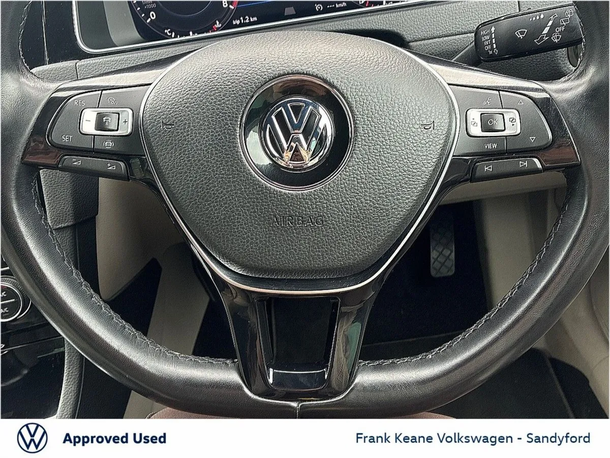 Volkswagen Golf Hatchback, Petrol, 2020, Grey