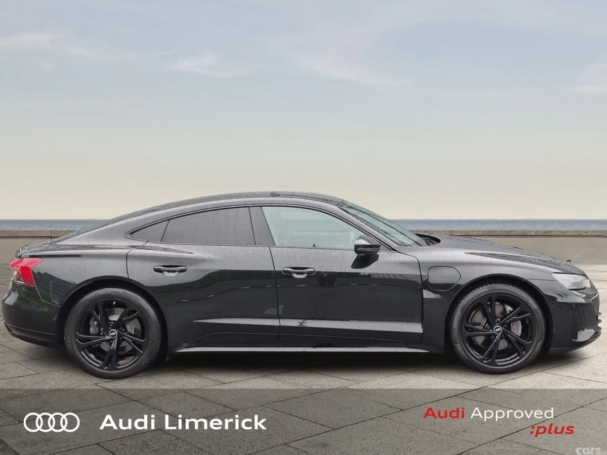 Audi e-tron GT quattro Coupe, Electric, 2023, Black