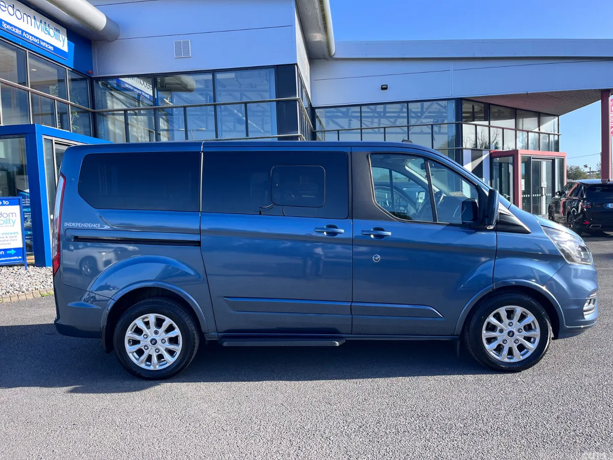 Ford Tourneo Custom MPV, Diesel, 2020, Blue