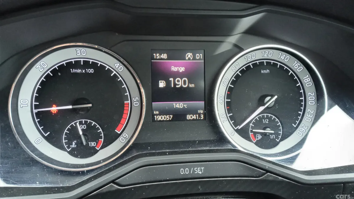 Skoda Superb Saloon, Diesel, 2020, Grey