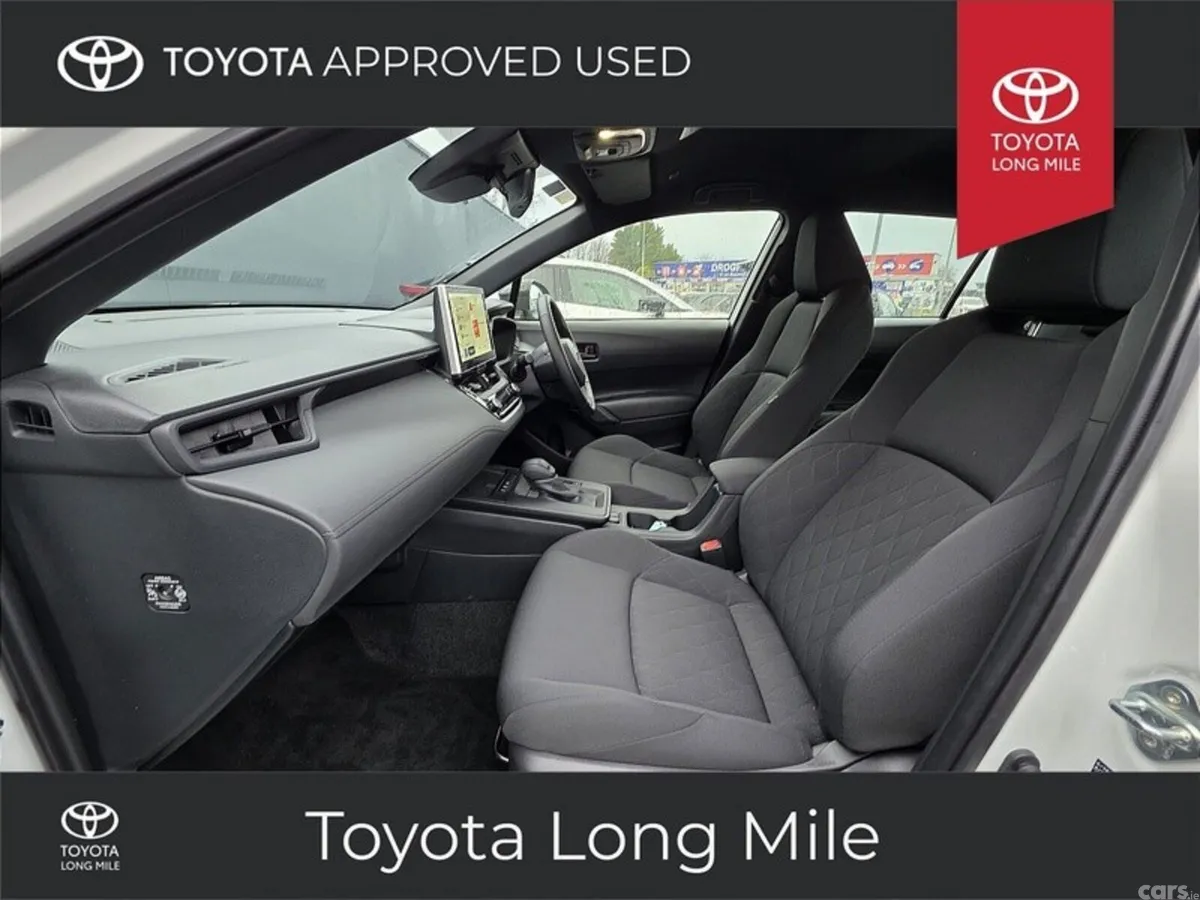 Toyota Corolla Cross Hatchback, Petrol Hybrid, 2026, White