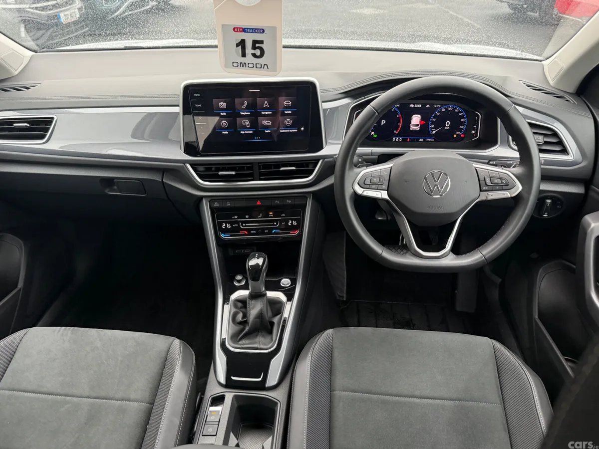 Volkswagen T-Roc SUV, Petrol, 2024, White