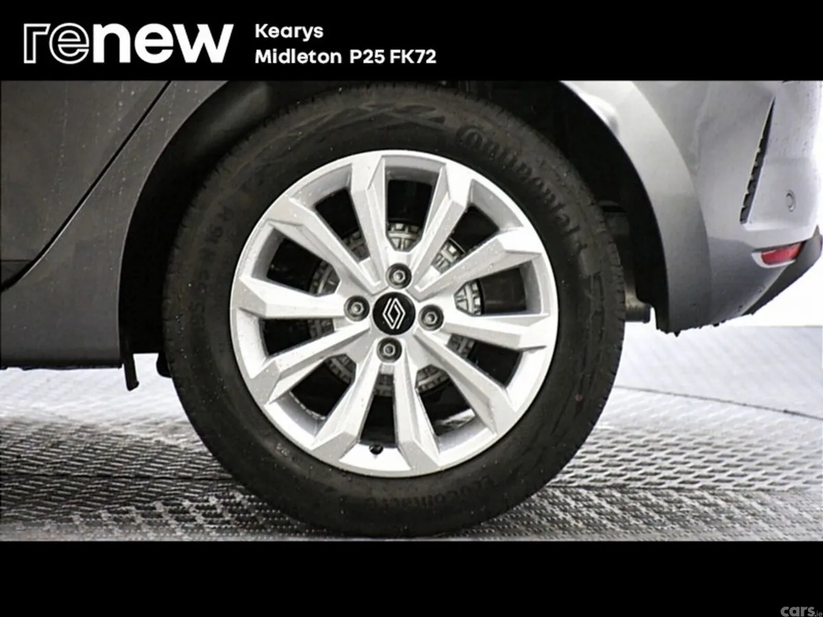 Renault Clio Hatchback, Petrol, 2024, Grey