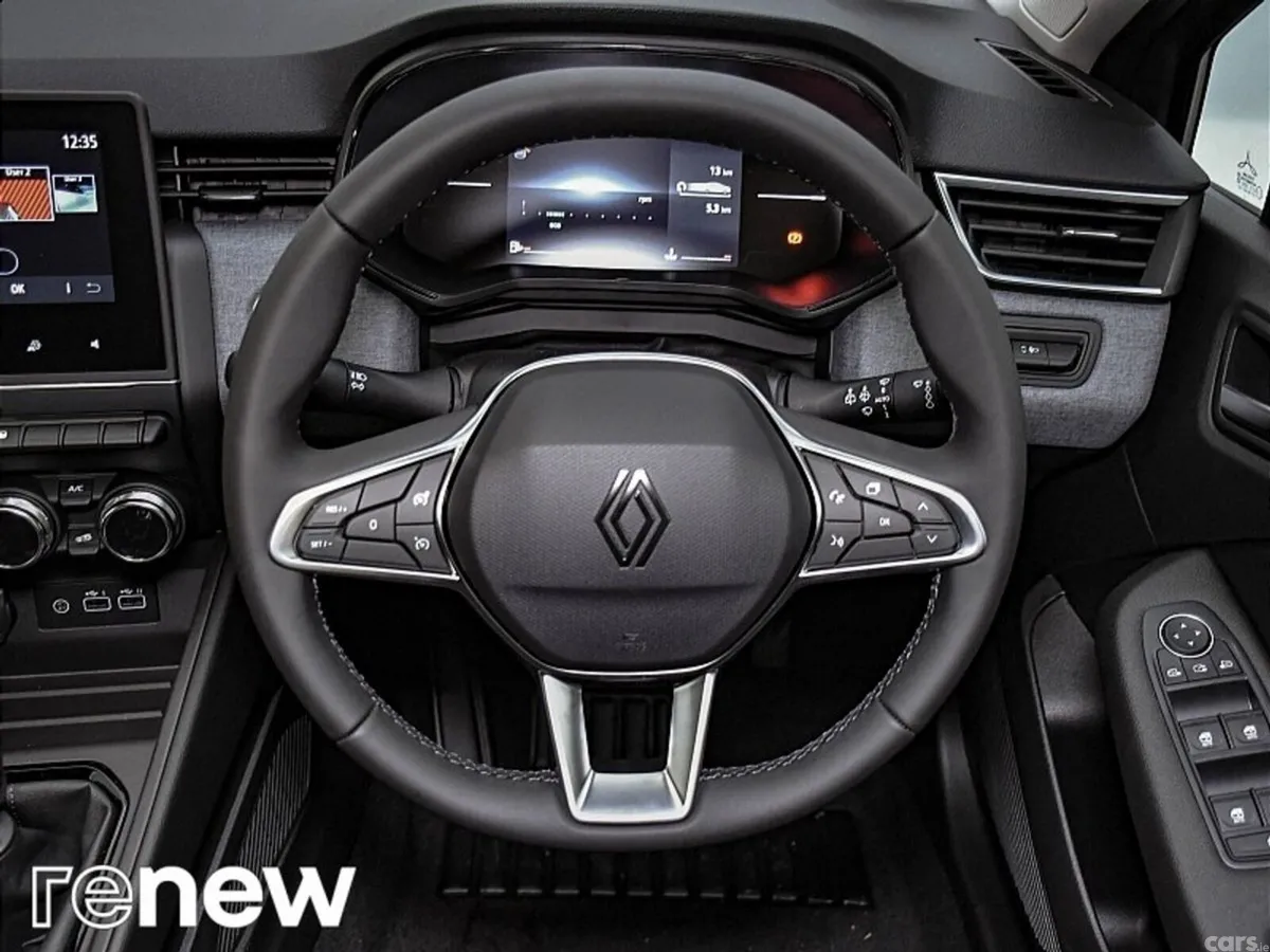 Renault Clio Hatchback, Petrol, 2024, Grey