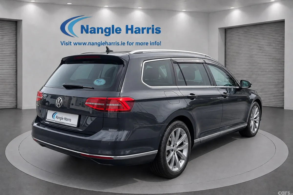 Volkswagen Passat Estate, Diesel, 2018, Grey
